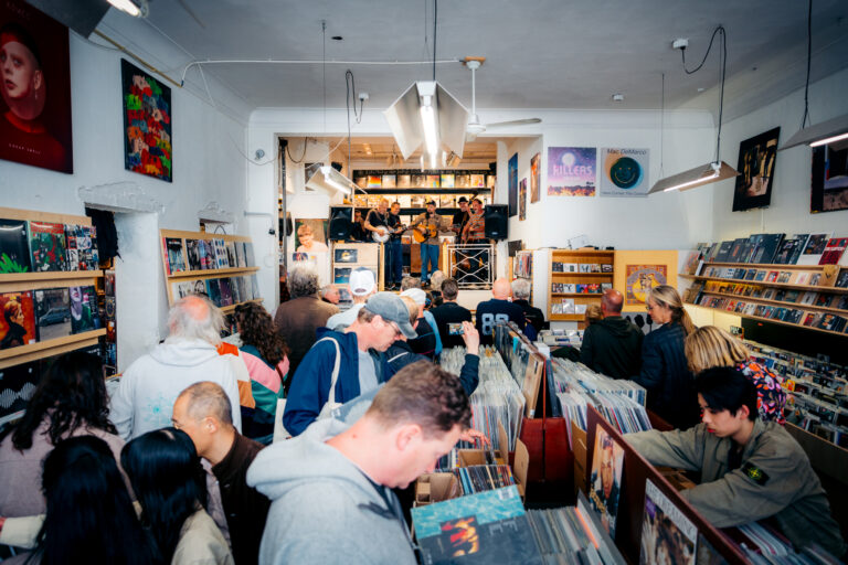 Record Store Day bij platenzaak Plato Groningen