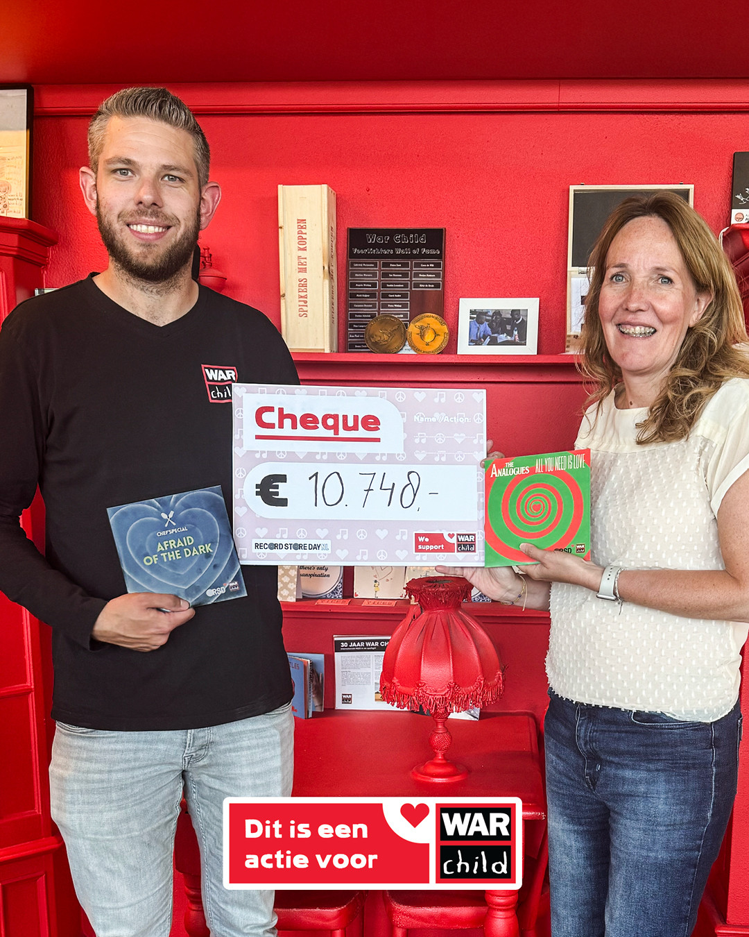 Cheque overhandigen